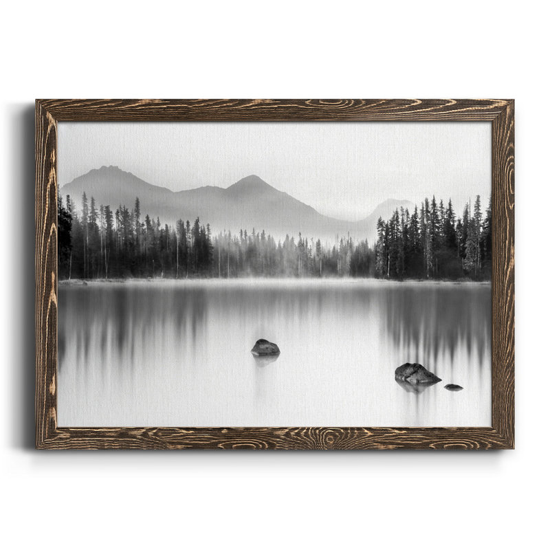 Mountain Reflection - Photographie de cadre photo sur toile, H 20 po x l 17 po x P 1,5 po, Noyer