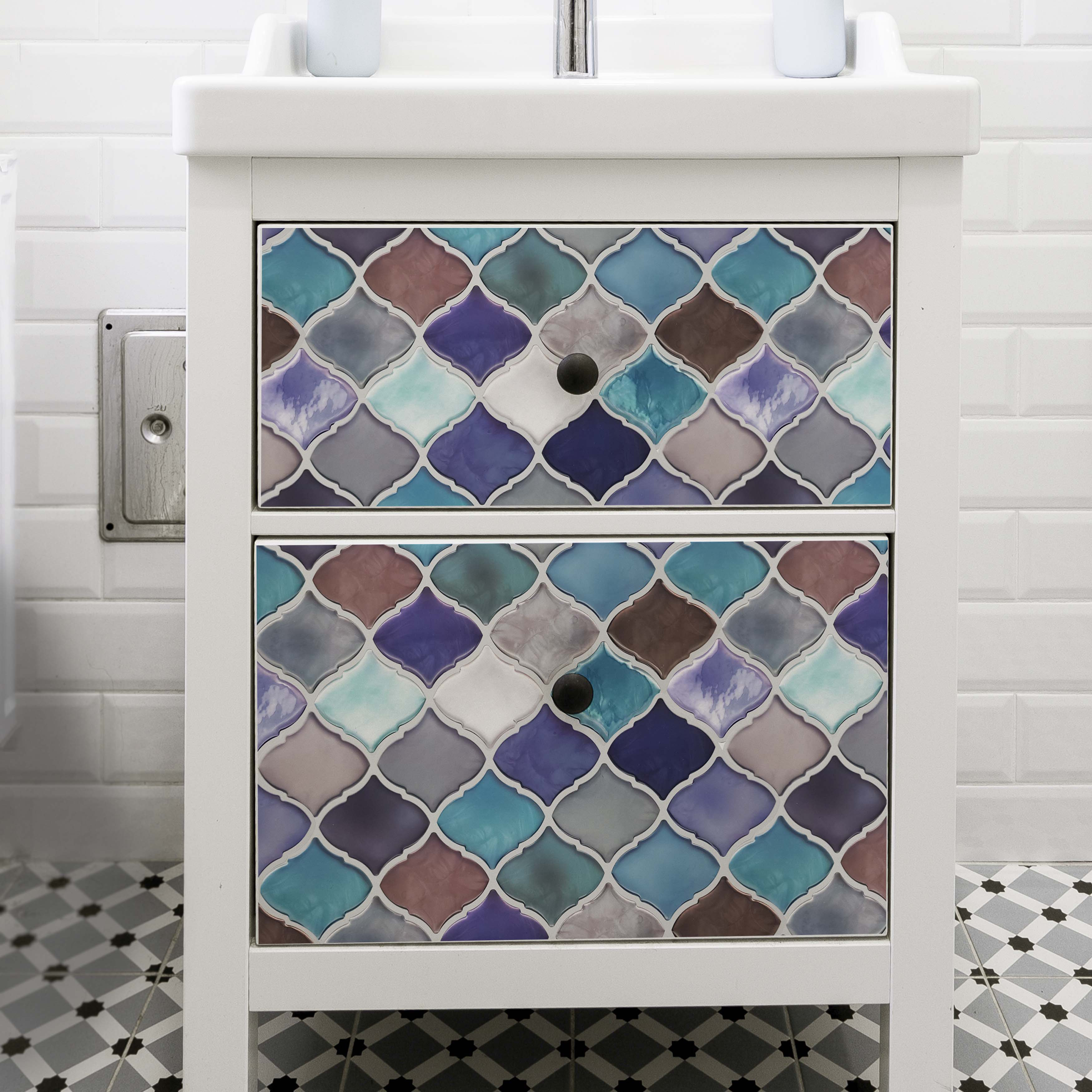 Square Peel & Stick Mosaic Tile Plastic Grid Peel & Stick Mosaic