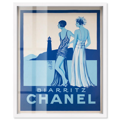 Biarritz Blue Belle Shadowbox Print Retro Fashion Decor par Art Remedy