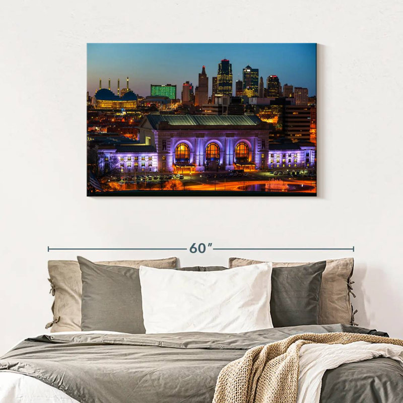 Hannes Union Station And Downtown Kansas, 30" H x 45" W