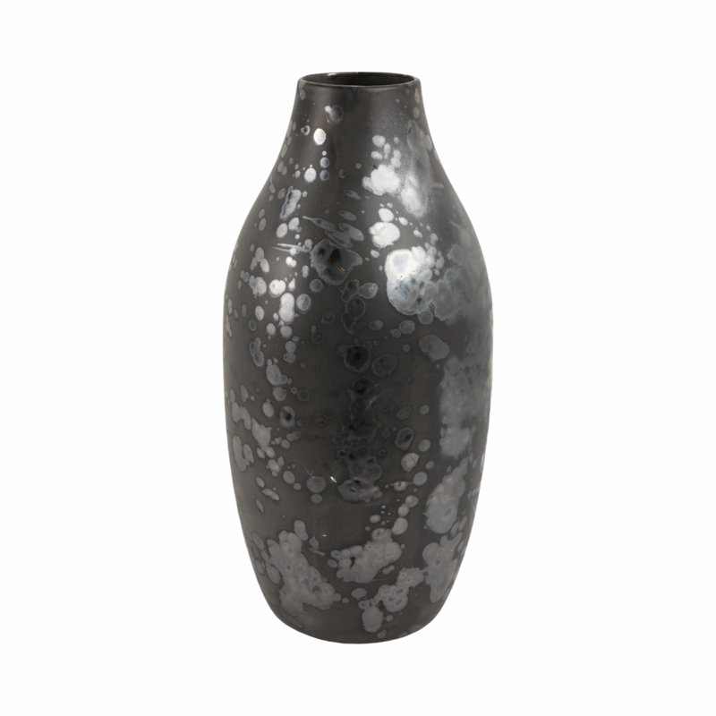 Vase décoratif fabriqué à la main en faïence de style artisanal pour décoration intérieure moderne et contemporaine