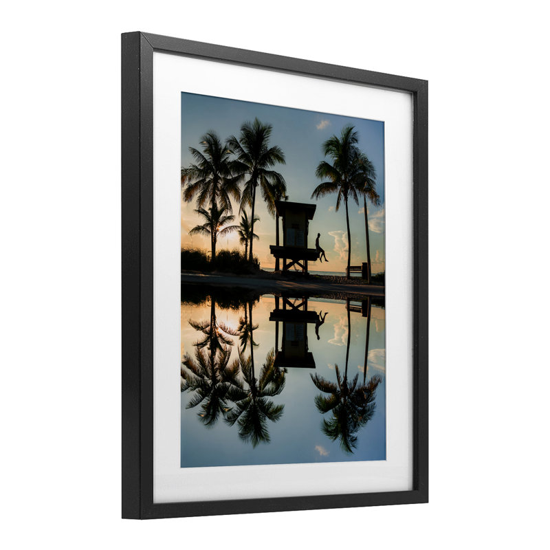 «Palm Tree Reflection», impression sous verre, par Jared Kreiss, H 16 po x l 13 po, Cadre noir minuit