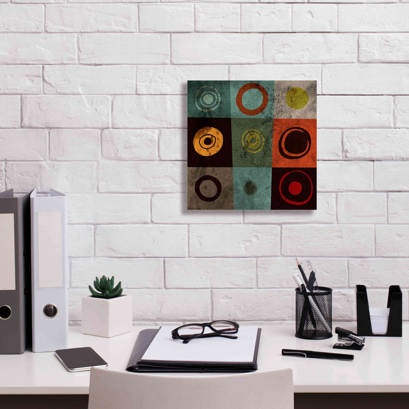 «Tiles Circles» par GraphINC - impression sur toile tendue, H 12 po x l 12 po x P 0,75 po
