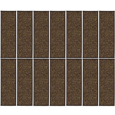 Tapis d'escalier brun