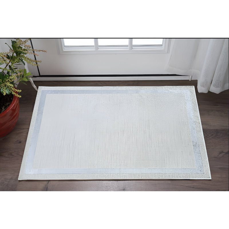 Tapis touffeté ivoire / argent, Rectangle 3 pi 3 po x 4 pi 11 po
