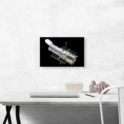 " NASA Hubble Telescope "
