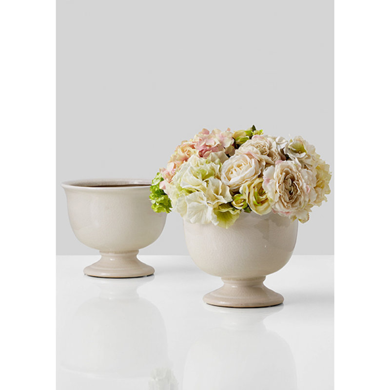 Kulas Ceramic / Porcelain Table Vase