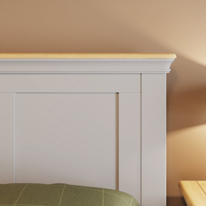 Joulon Shaker Panel Bed. 4ft6 Double (For UK Mattress 135 x 190) OR 5ft Kingsize (For UK Mattress 150 x 200), Dove Grey
