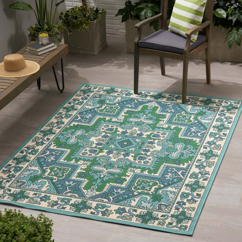 Tapis ivoire rectangulaire en polypropylène 5 pi 3 po x 7 pi