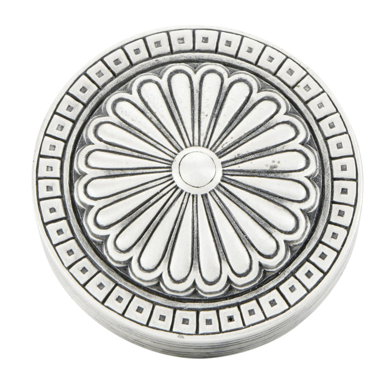 LAKEWOOD KNOB; MUSEUM GOLD PLATE, Silver