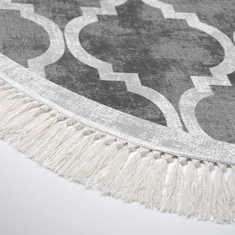 Geometric Indoor Rug, Oval 5' 3" x 7' 7"