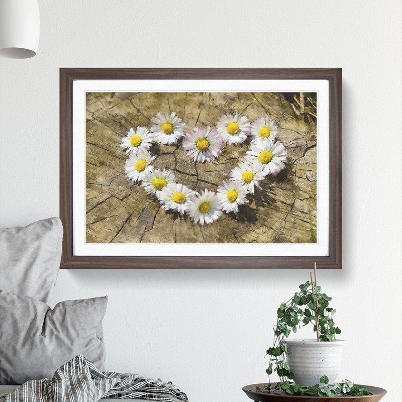 Daisy Heart Chain - Picture Frame Painting, Walnut Framed, 48cm H x 65cm W x 2cm D