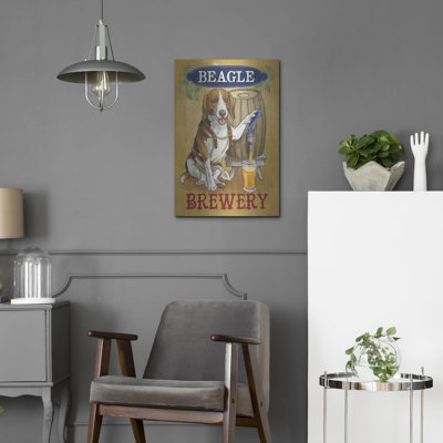 «Beer Dogs 4» par Mary Urban, art mural en métal