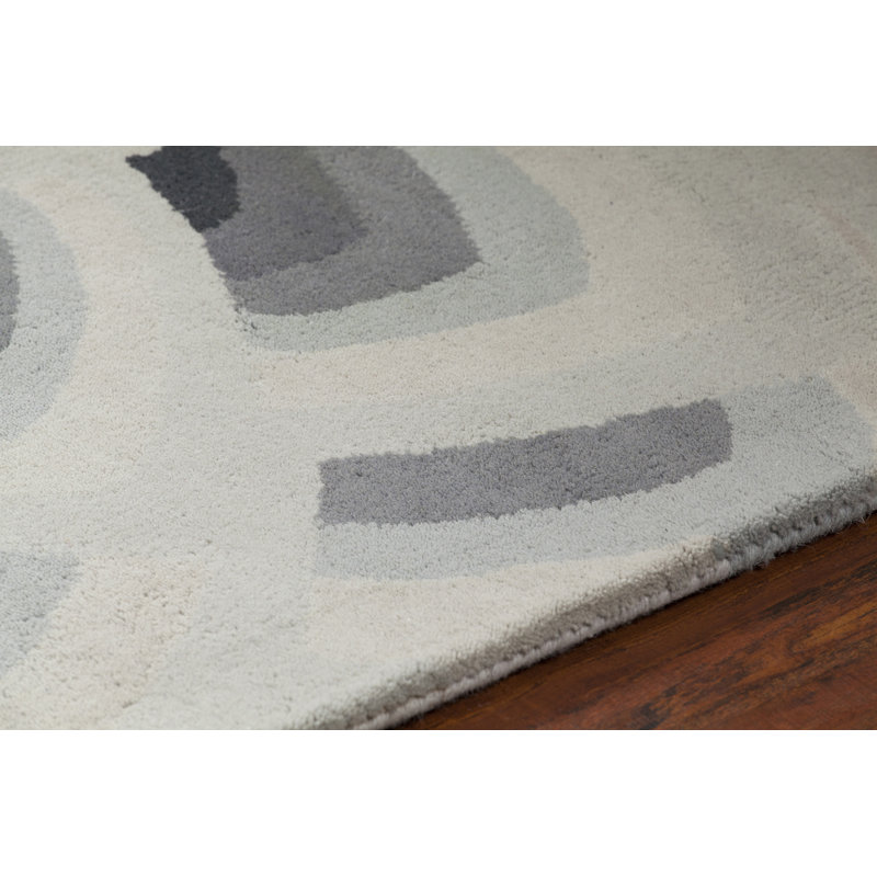 Tapis floral transitionnel bleu, blanc, gris et ivoire en laine touffeté à la main Ailey, 5 pi x 7 pi 6 po