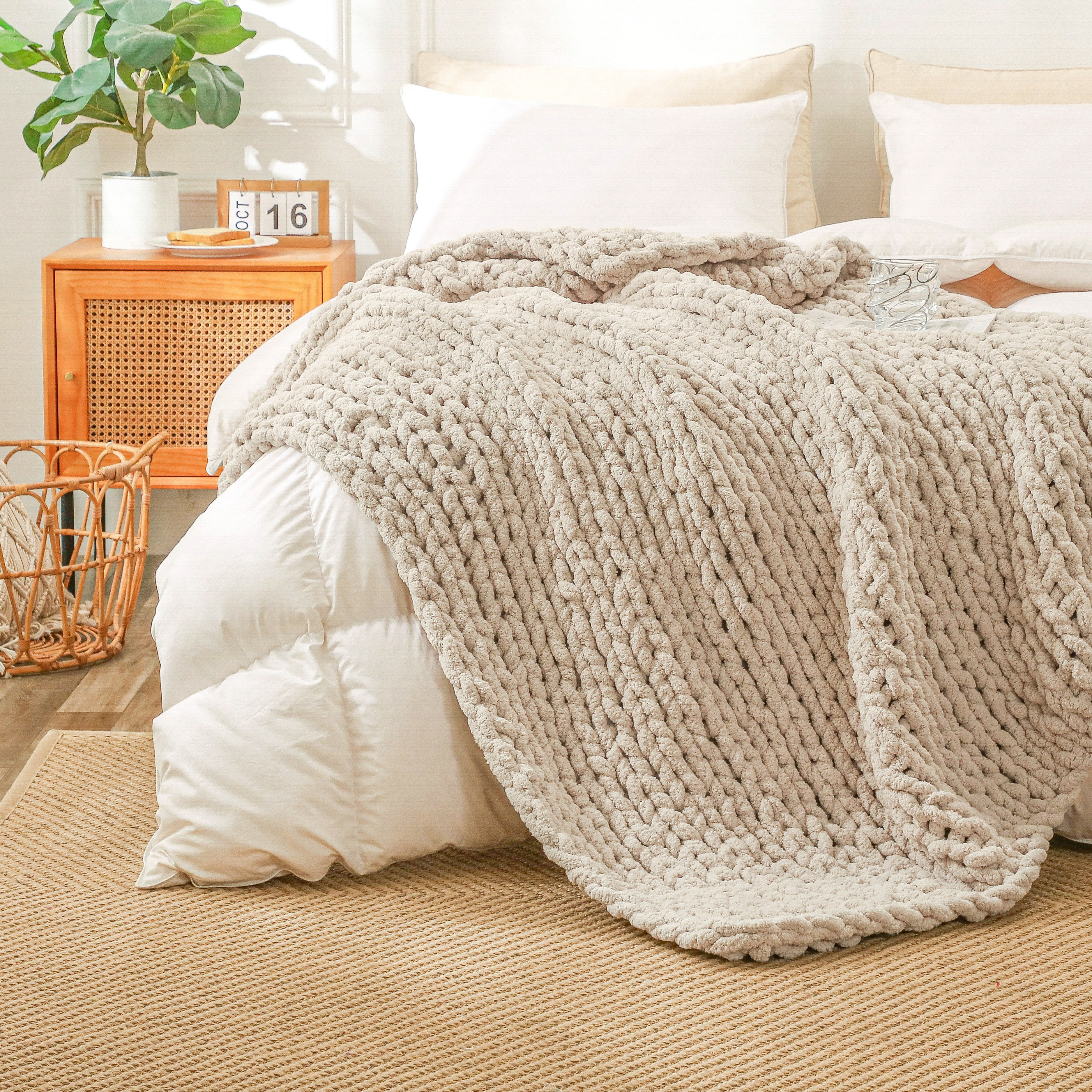 Oatmeal Chenille Chunky Knit Throw, Luxury Hand-Knitted Yarn Throw Blanket & Reviews | Wayfair