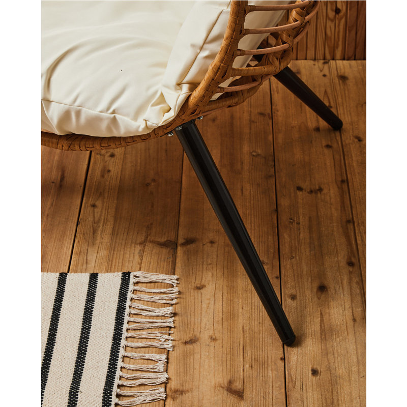 Mamane Wicker Outdoor Lounge Chair