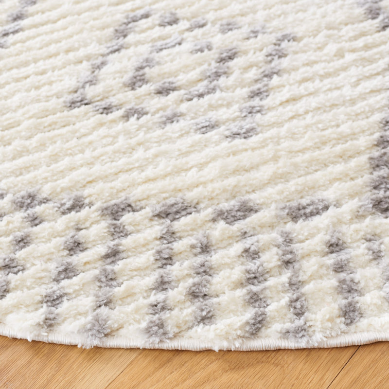 Kewon Performance Southwestern Rug, Round 6'7"