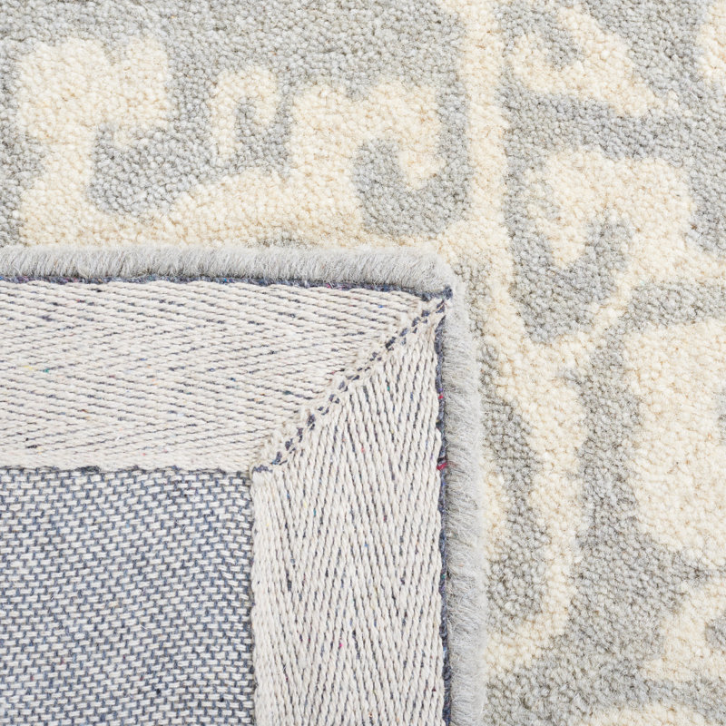 Antiquity Hand Tufted Wool Oriental Rug, Rectangle 5' x 8'