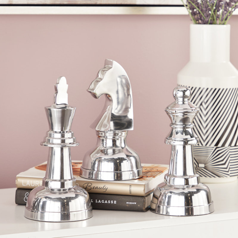 Aluminum Metal Chess Decorative Sculpture with Knight, Queen and King Set, Polished Silver