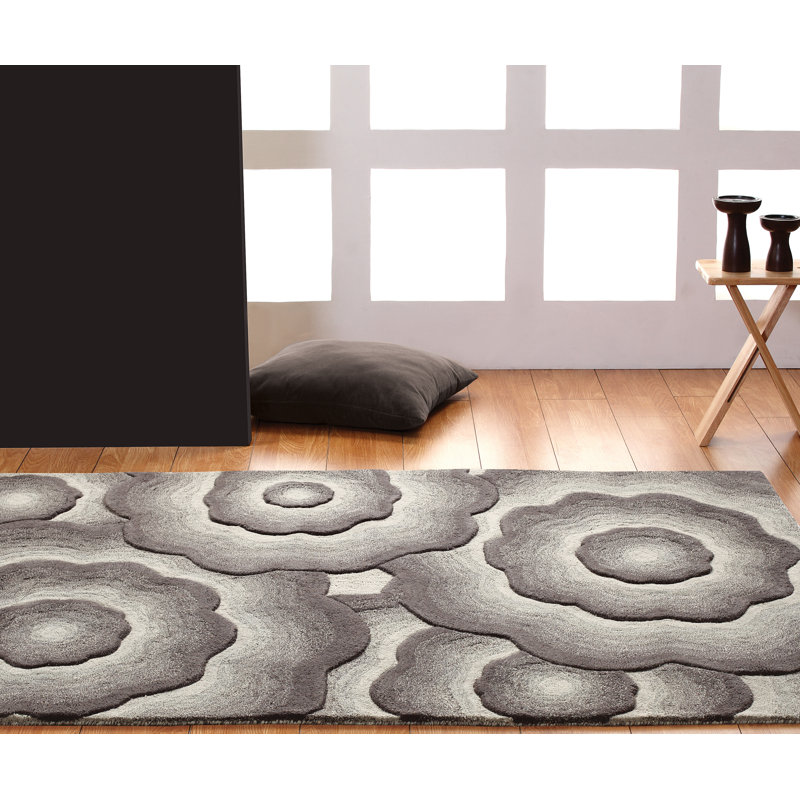 Erardo Wool Floral Indoor Rug, 5' x 8'