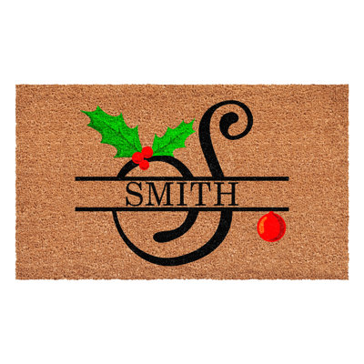Paillasson Christmas Holly personnalisé, 24 po x 48 po, lettre S