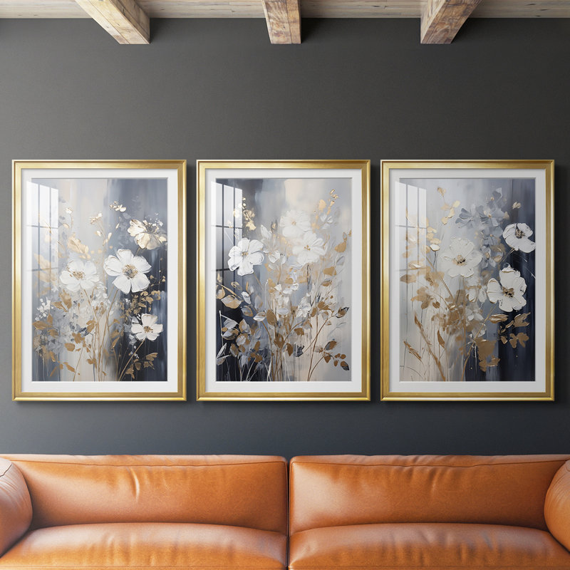 FLORAL Series CECXVII - Impression encadrée sur mesure de qualité supérieure - 3 pièces, H 27 po x l 39 po, Doré