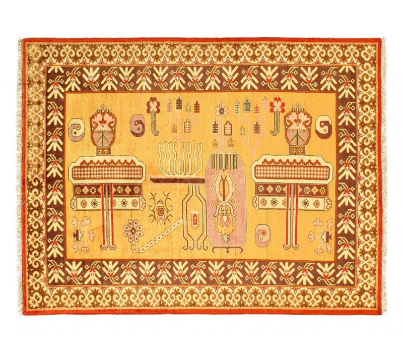 Fine Hand knotted Khotan design 5'X 6'