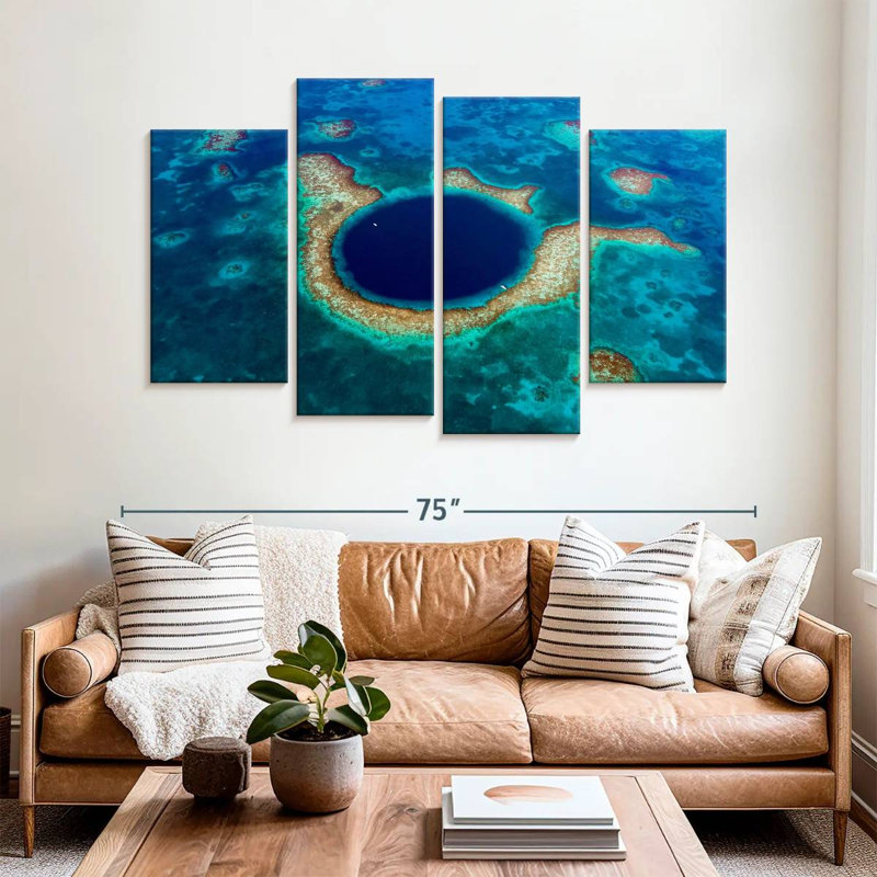 Nicci Belize's The Great Blue Hole, H 42 po x l 68 po