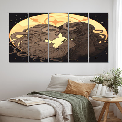 Couple féminin célébrant l'amour divin III - art mural sur toile - 5 panneaux égaux