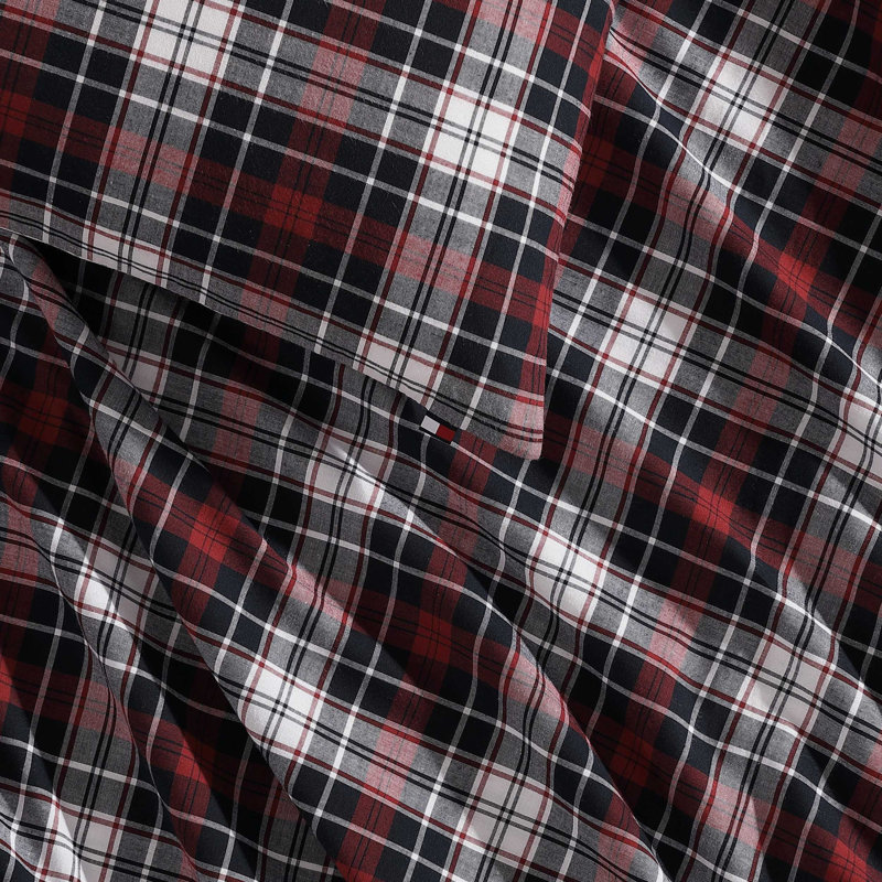 Tommy Hilfiger Essential Tartan Cotton Red Comforter Set, Queen Comforter + 2 Standard Shams