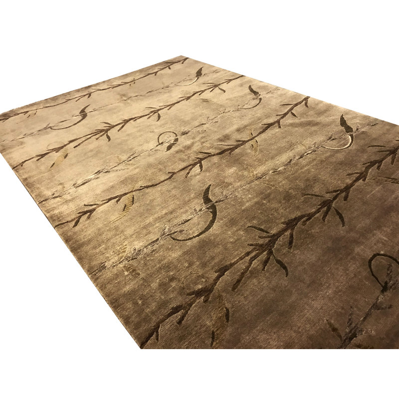 Wool Area Rug in Brown