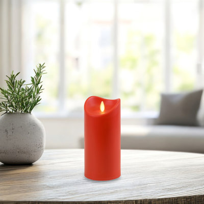 Bougie pilier à pile avec flamme vacillante