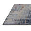 Tapis gris soyeux et moelleux-560638235
