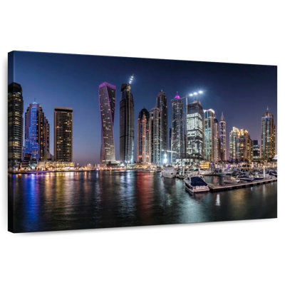 Sireci Dubai Marina After Dark