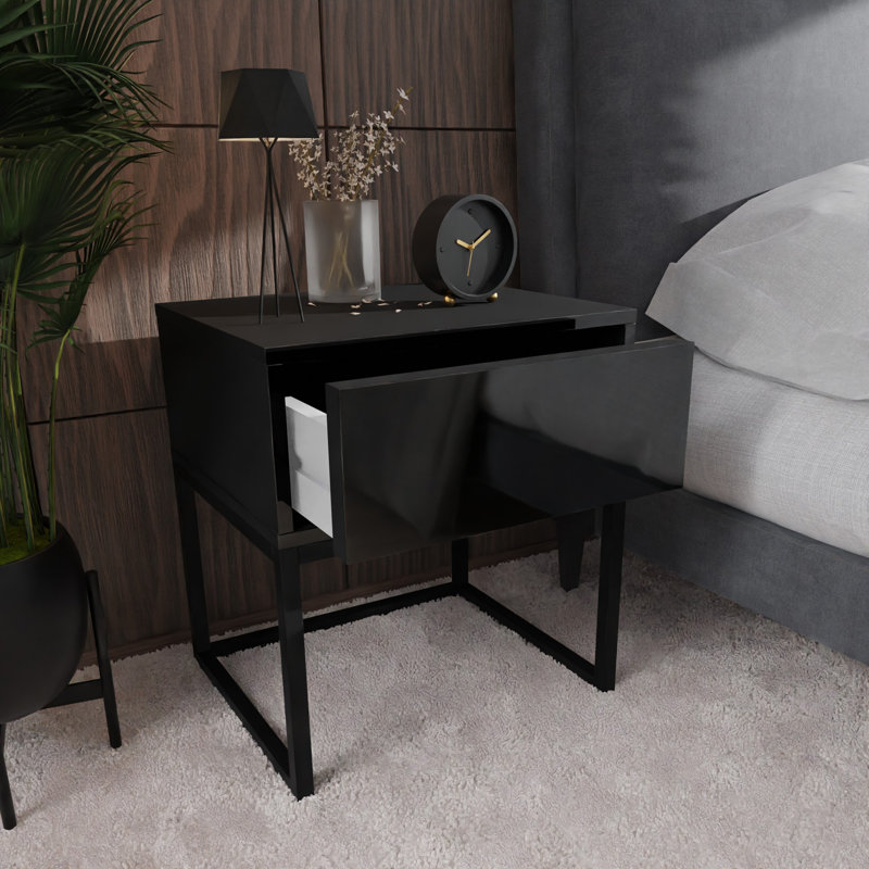 Varonique 1 Drawer Bedside Table, Black, Black