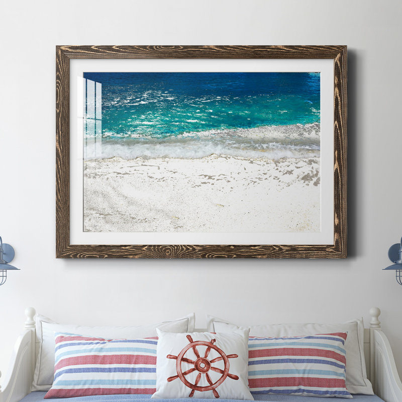 «Funky Water» par J Paul - reproduction de photo sur papier encadrée, H 31,5 po x l 23,5 po x P 1,5 po, Noyer