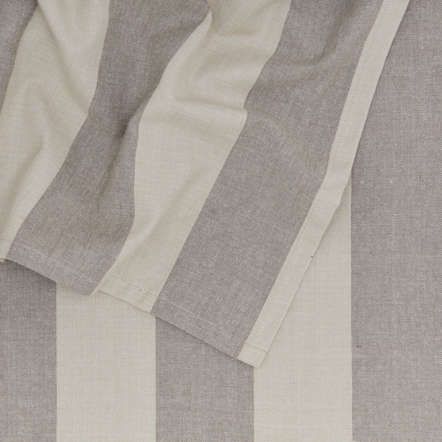 Essential Striped Tablecloth, Light Gray/Dark Gray