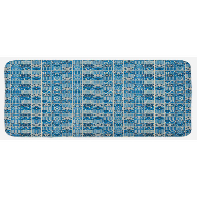 Tapis de cuisine quadrillé de style quadrillé avec arrangement floral et géométrique abstrait