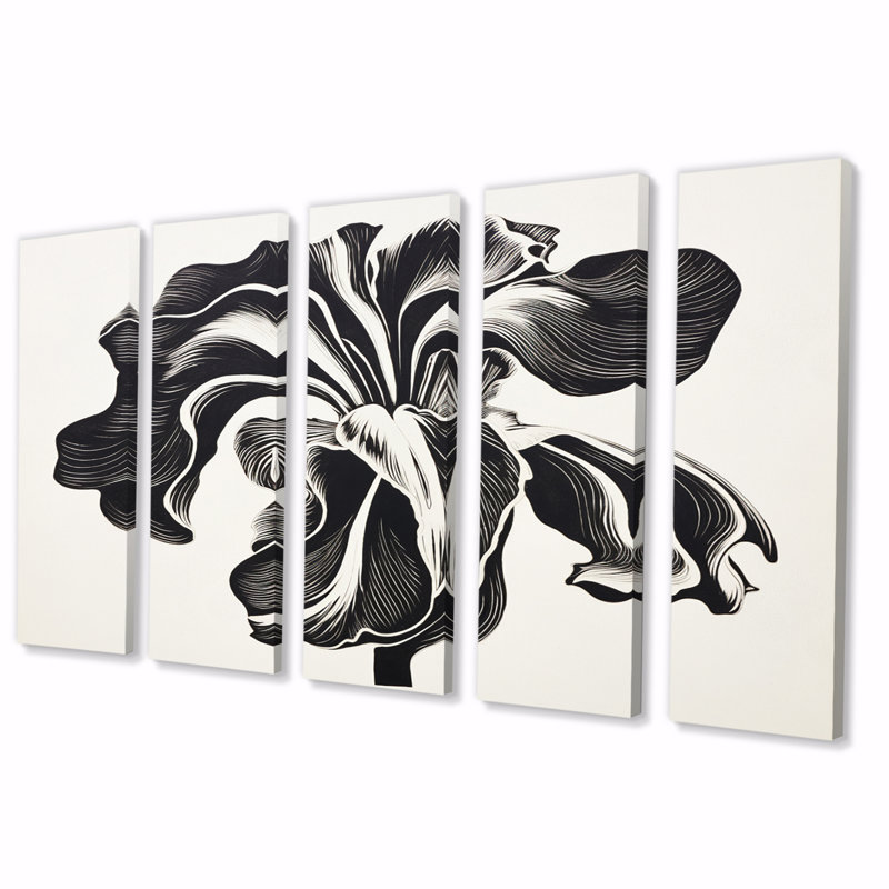 White Iris Flower - Hydrangea Canvas Art Print - 5 Equal Panels