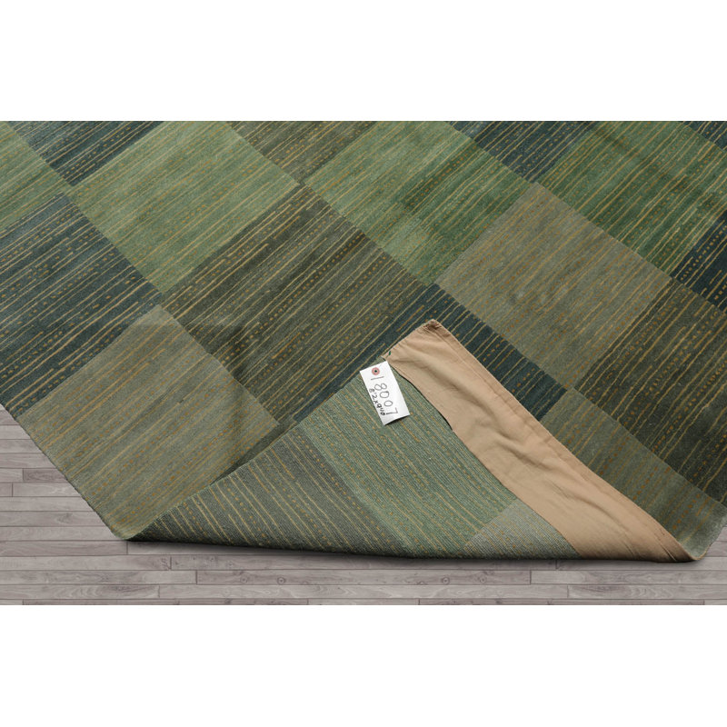 Tapis rectangulaire unique en laine 8 pi 2 po x 9 pi 10 po Michaelian & Kohlberg