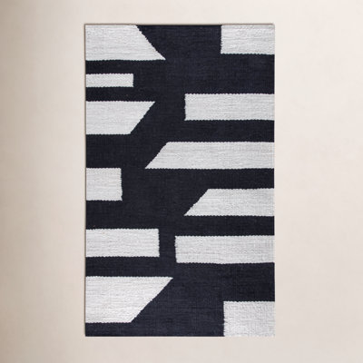 Lemaster Hand Loomed Geometric Indoor Rug
