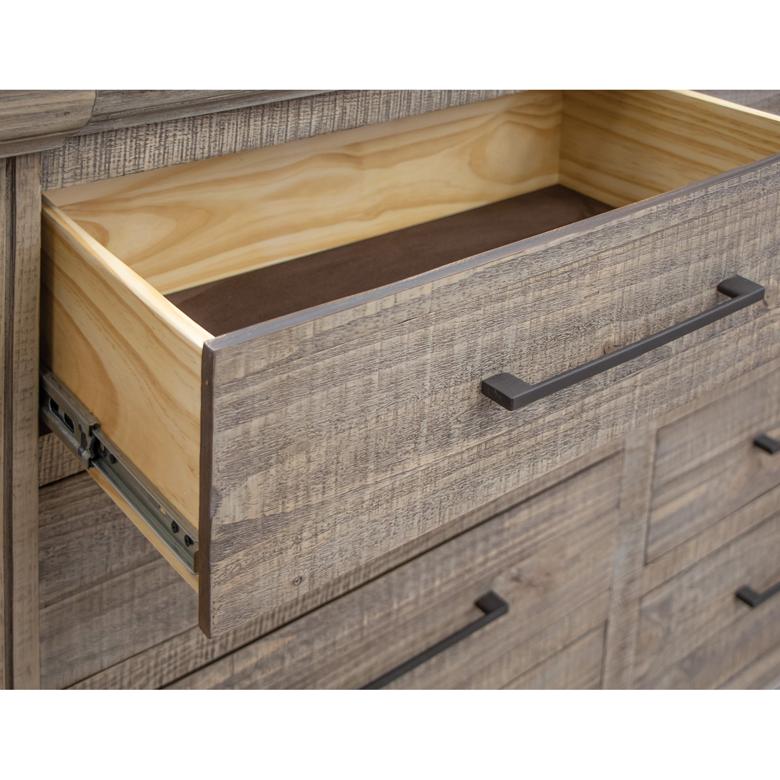 Keishanda 8 - Drawer Double Dresser