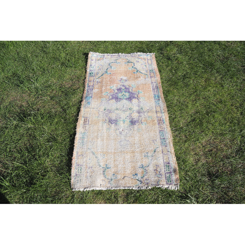 Tapis turc vintage Oushak beige pour le vestibule et la porte dans un style anatolien authentique