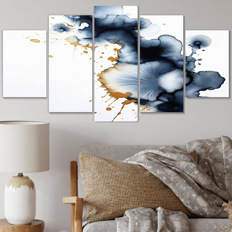«Lovely Dreams Rhythms» or et nuages d'encre denim II - décoration murale abstraite - 5 panneaux