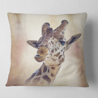 Portrait d'une girafe I housse de coussin carrée et insert