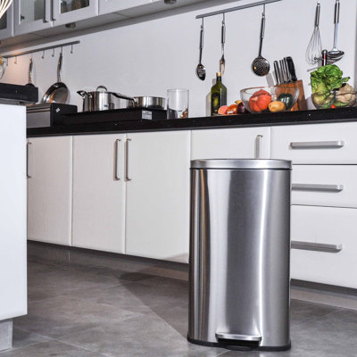 Totti Steel Step On Kitchen Trash Can