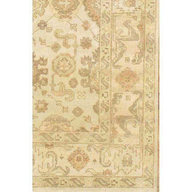 Wool Oriental Area Rug in Beige