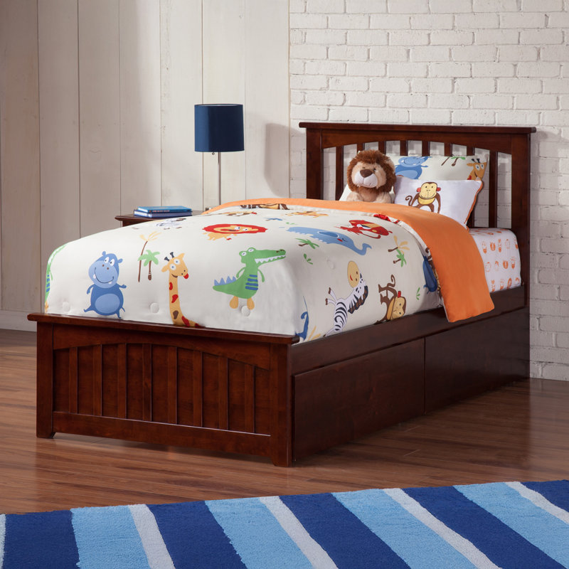 Lit plateforme en bois massif Brunelle avec pied de lit et tiroirs de rangement assortis , Simple TG, Noyer