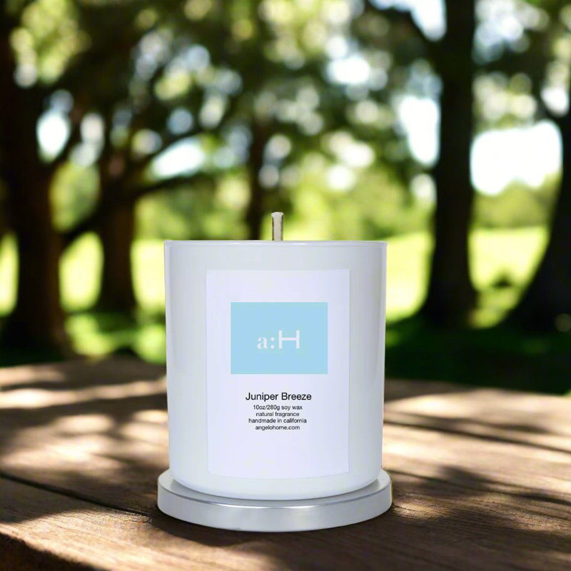 A: H Bougie parfumée avec support en verre Juniper Breeze, 1