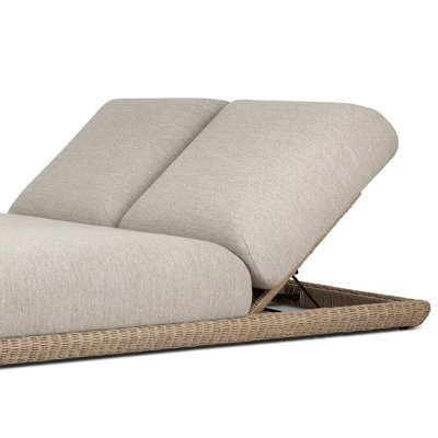 Evie Wicker Outdoor Double Chaise Lounge